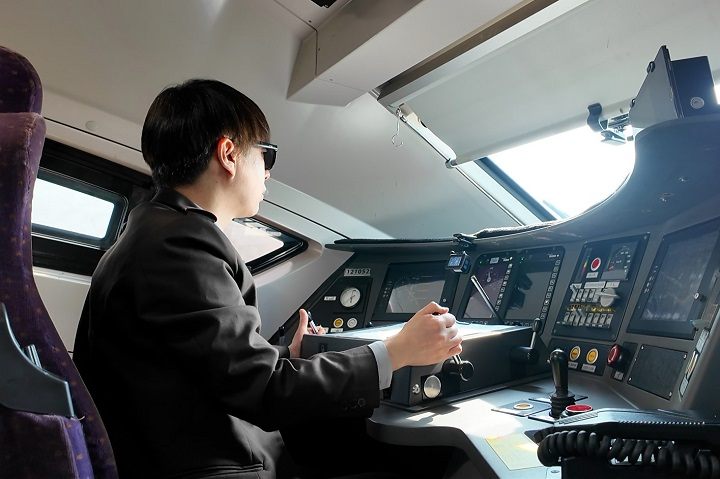 SRT 경제적 운전법 영상 화면.(사진=SR)