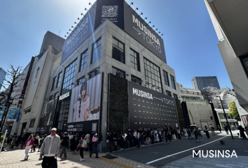 무신사, 도쿄 팝업 스토어 누적 방문객 1만 3천 명 돌파…일본 Z세대 ‘오픈런’ 주도