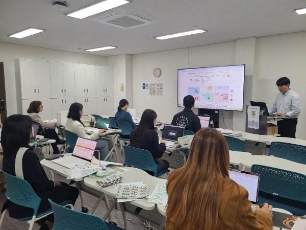 시교육청은 관내 초·중·고 교사를 대상으로 ‘인천사이버진로교육원 활용 진로지도 역량 강화 연수’를 진행했다. / 인천교육청
