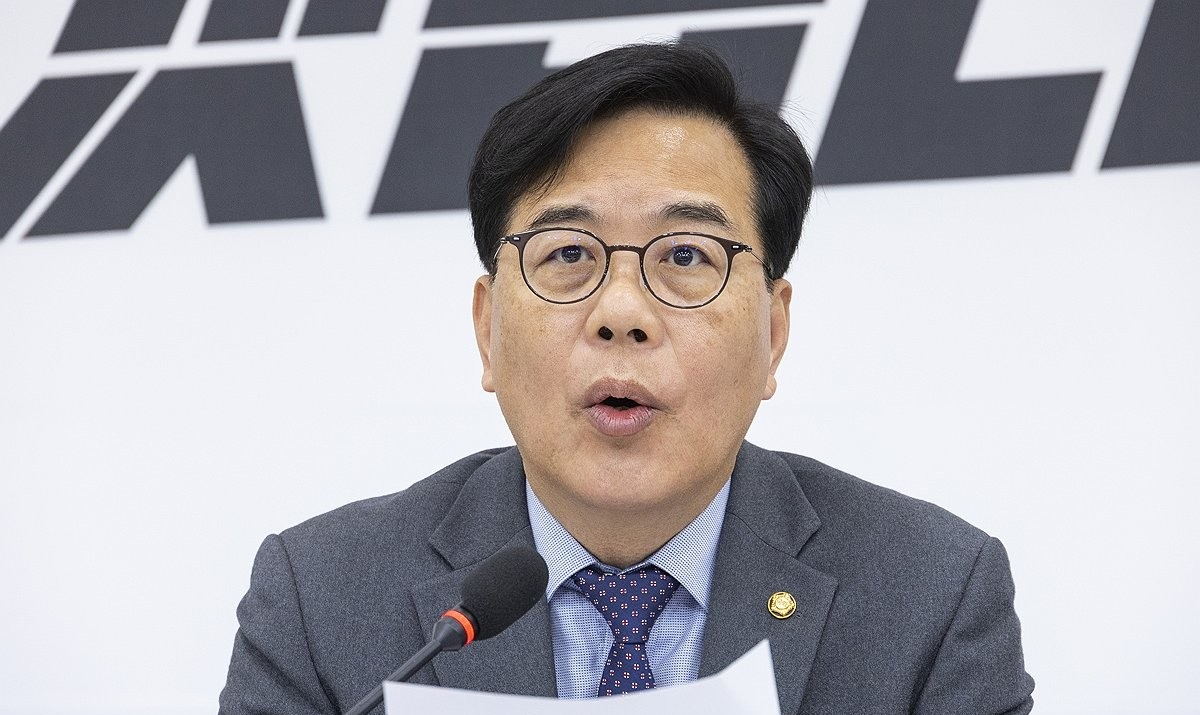 기자간담회 하는 국민의힘 송언석 원내대표(사진=연합뉴스)