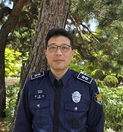 이달의 모범 교도관에 선정된 박경민 교감.(제공=대전지방교정청)