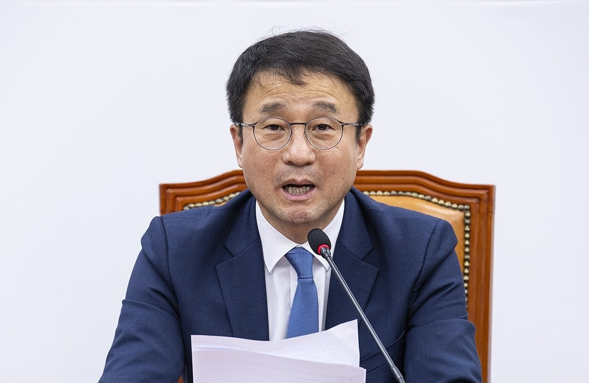 원내대책회의에서 발언하는 한병도 원내대표(사진=연합뉴스)