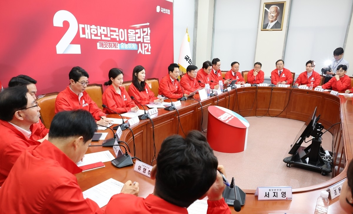 국민의힘 중앙선대위 회의에서 발언하는 장동혁 대표(사진=연합뉴스)