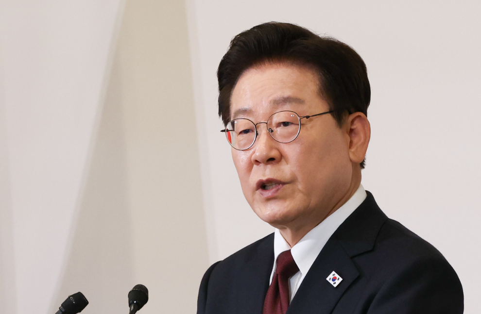 유럽 순방중 로마 동포 오찬간담회 참석해 격려사 전하는 이재명 대통령(사진=연합뉴스)