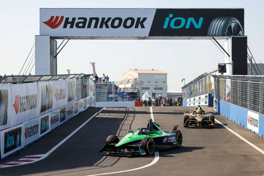 포뮬러 E 시즌 11 5라운드 도쿄 E-PRIX 경기 장면.(사진=한국타이어)