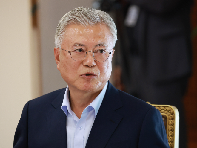 인사말 하는 문재인 전 대통령.(사진=연합뉴스)