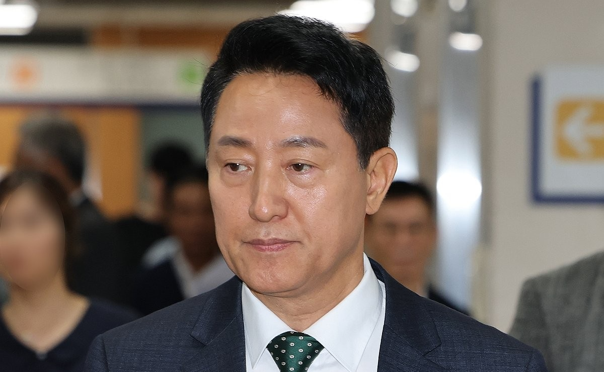항소심 첫 공판 출석하는 오세훈 서울시장(사진=연합뉴스)