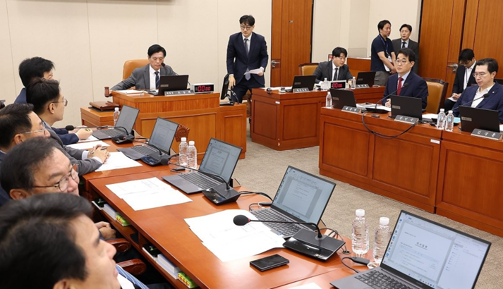 국회 재경위 전체회의(사진=연합뉴스)