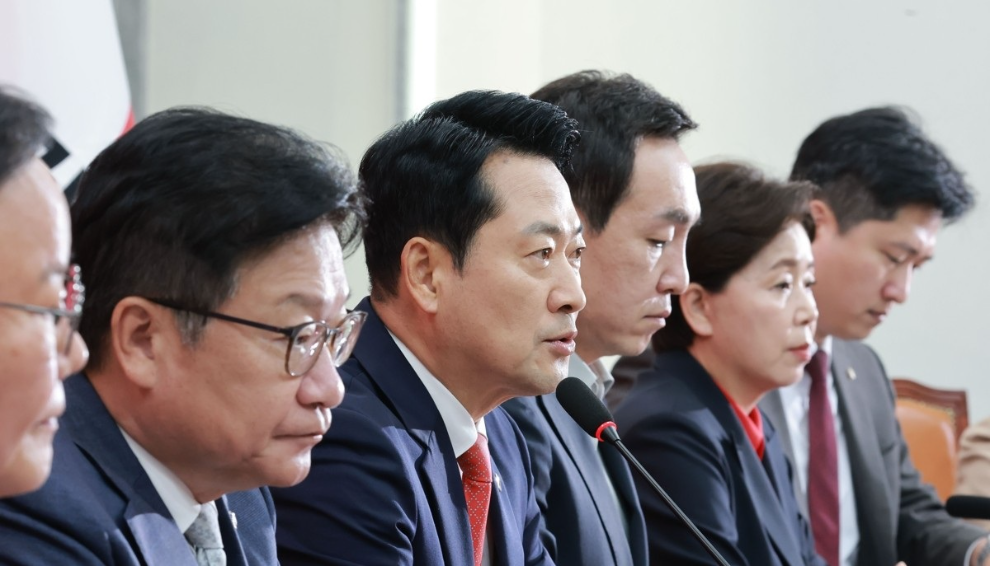 국민의힘 최고위원회의서 발언하는 장동혁 대표(사진=연합뉴스)