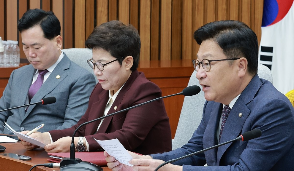 국정감사대책회의 발언하는 국민의힘 정점식 원내대표(사진=연합뉴스)