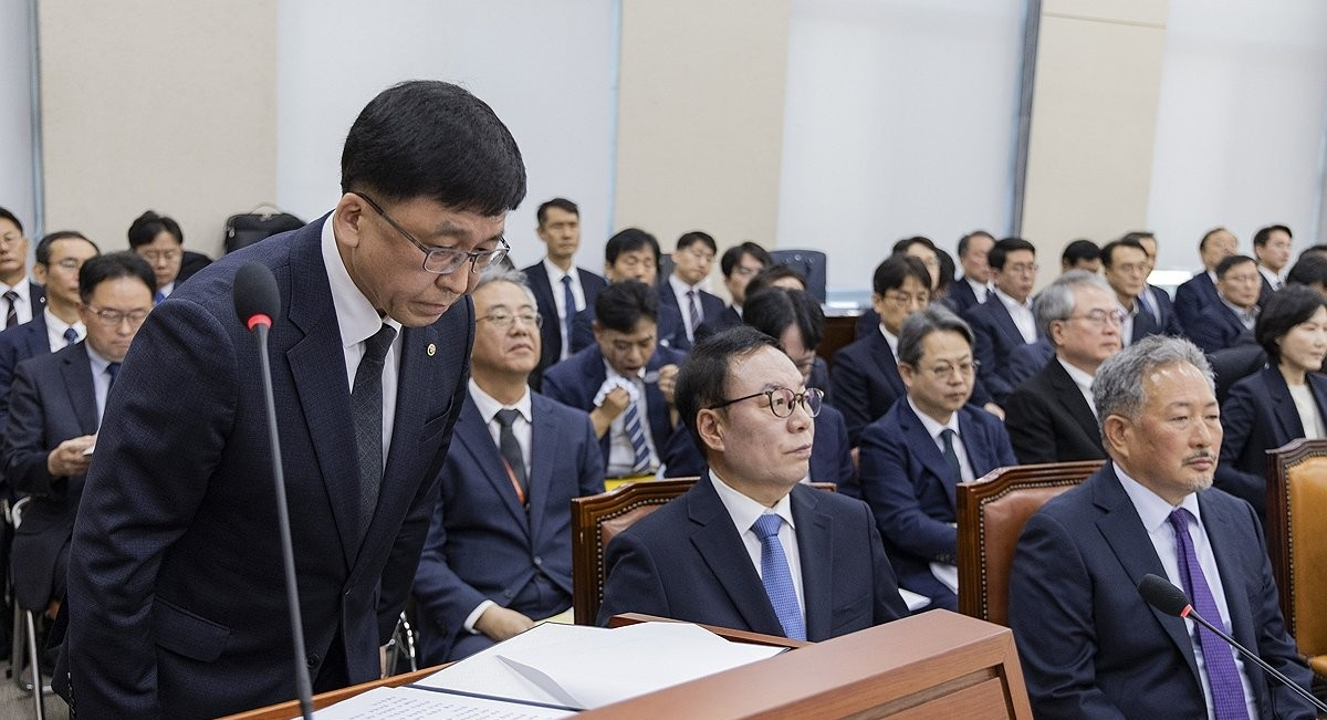 기관 보고 하는 강동완 중앙선관위 사무총장 직무대행(사진=연합뉴스)