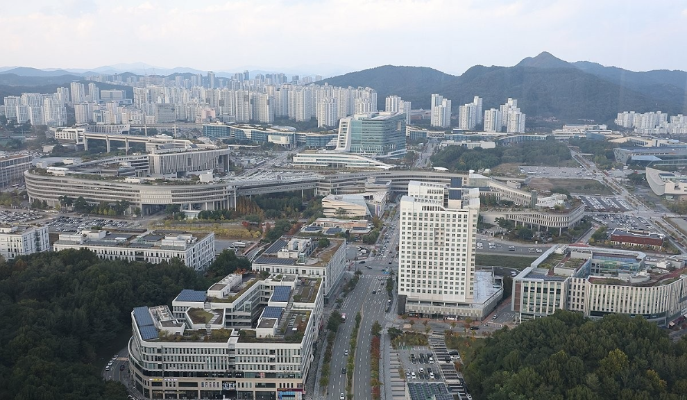 정부세종청사와 주변 민간 빌딩(사진=연합뉴스)