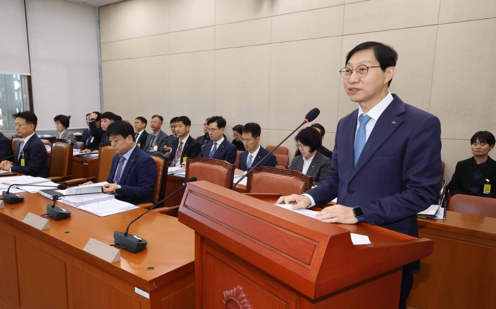 업무보고 하는 김성주 국민연금공단 이사장(사진=연합뉴스)