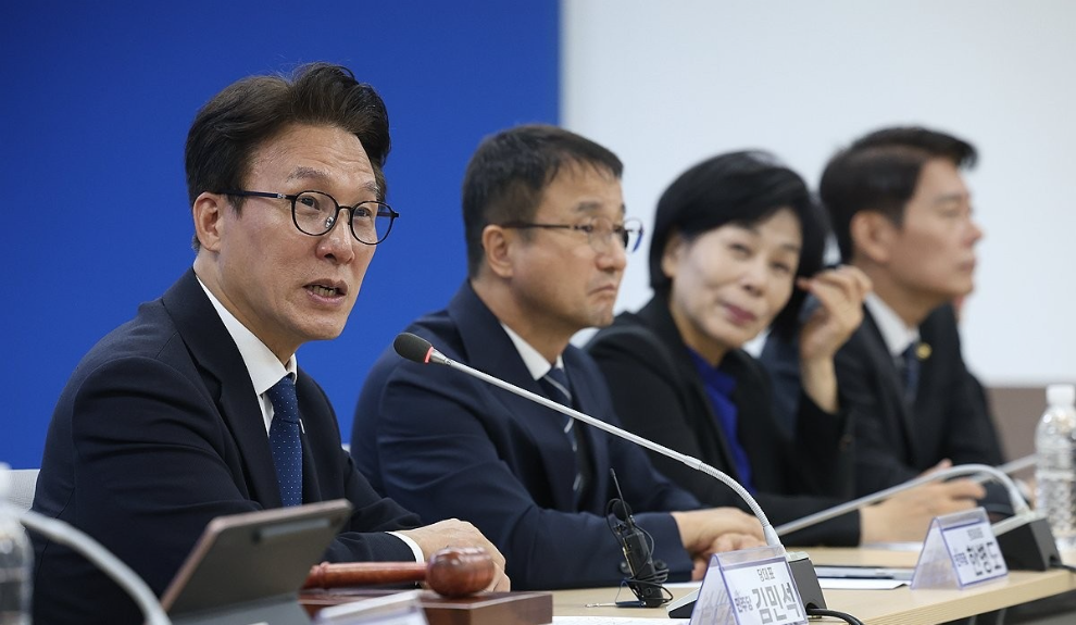 부산서 열린 최고위 발언하는 김민석(사진=연합뉴스)
