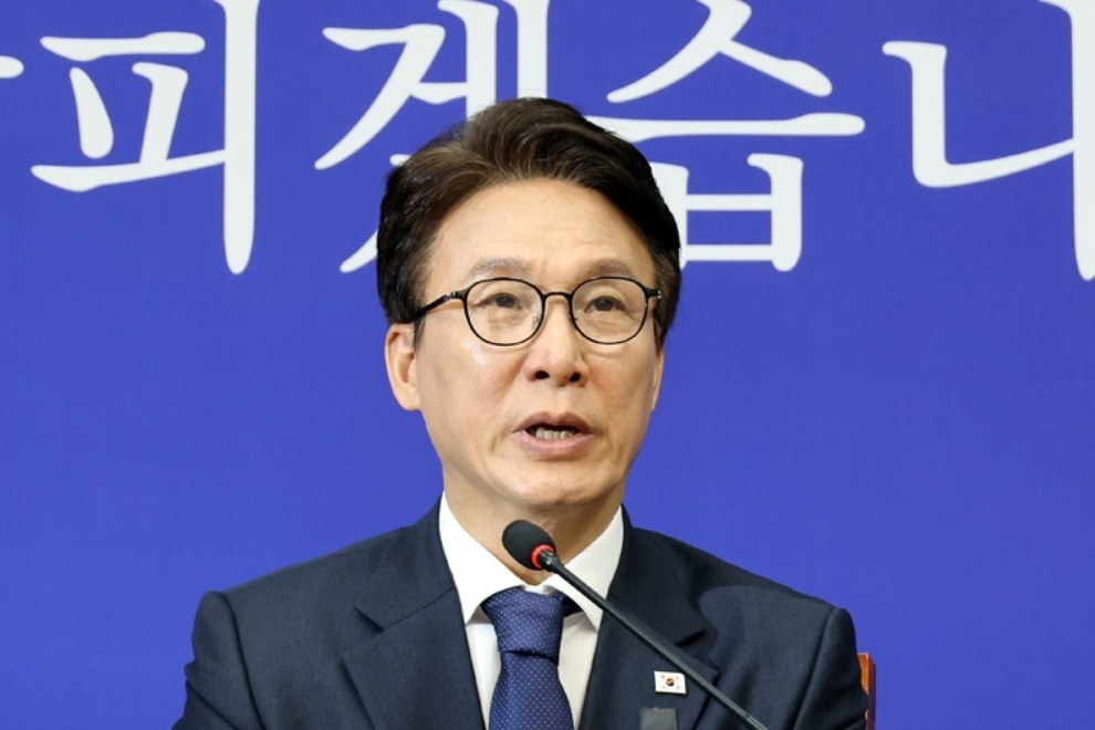 최고위 발언하는 김민석 대표(사진=연합뉴스)