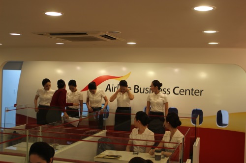 ABC승무원학원, 하반기 국내항공사 및 외항사 채용에 철저한 준비 필요