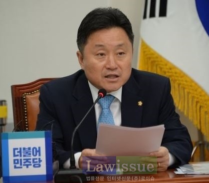 최인호 국회의원.