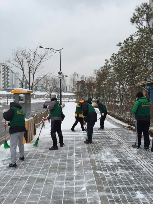 의정부준법지원센터, 소재지 일대 제설작업 실시