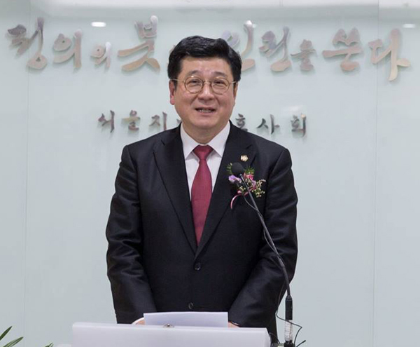 제49대 서울지방변호사회 회장에 당선된 이찬희 변호사