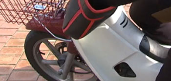 문재인 유세차량 사고, 뜻하지 않은 추돌로 死...文 빈소 찾아