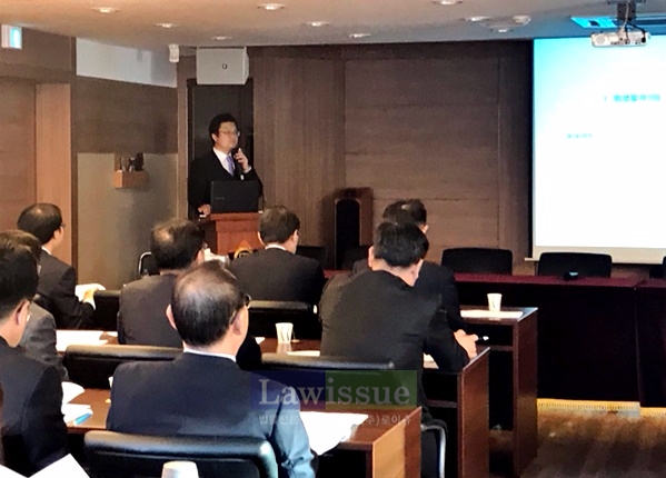 경남지방변호사회 변호사를 대상으로 도산분야 강의를 하고 있다.