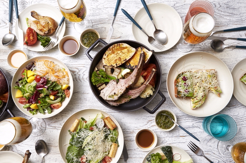 썬더버드 ‘치팅 메뉴·파티 세트’ 출시