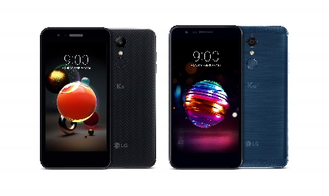 2018년형 LG K8 오로라 블랙과 2018년형 LG K10+ 모로칸 블루. (사진=LG전자)