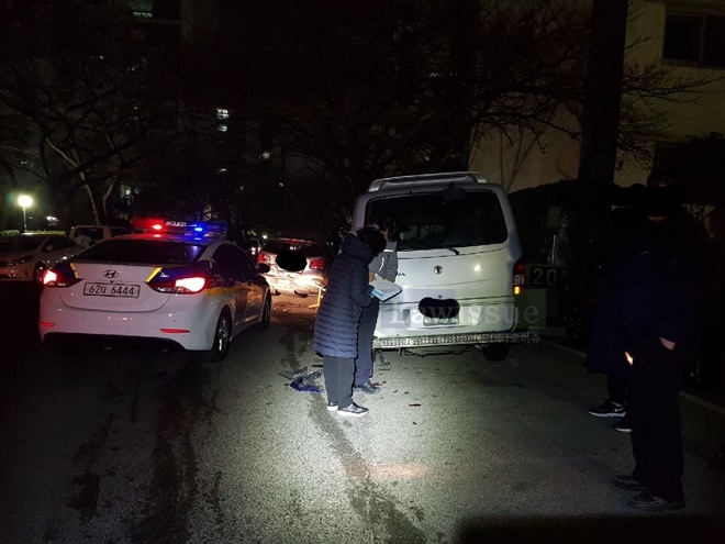 사고현장에 출동한 경찰차량.(사진=부산지방경찰청)