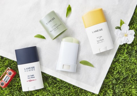 아리따움 선스틱 제품