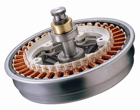 LG전자가 1998년 세계 최초로 세탁기에 적용해 상용화한 인버터 DD모터. (사진=LG전자)