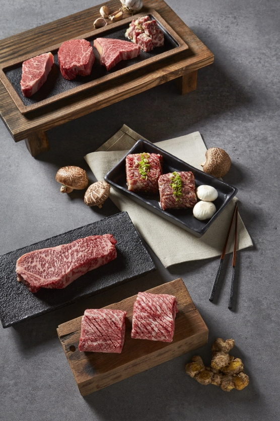 모듬구이, 양념갈비, 채끝등심, 생갈비 (사진=삼원가든)