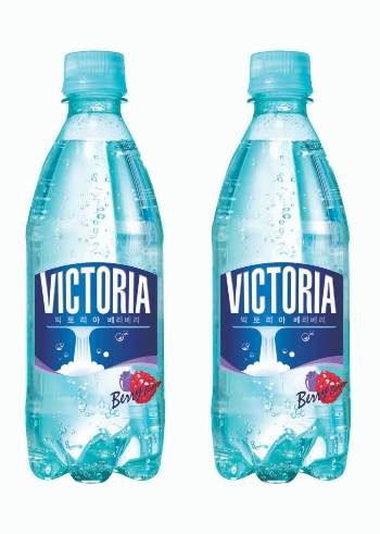 웅진식품 탄산 브랜드 빅토리아 ‘빅토리아 베리베리’ 선보여