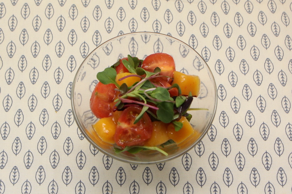 CJ프레시웨이가 제안하는 ‘토마토 망고 샐러드’의 모습 (사진=CJ프레시웨이)