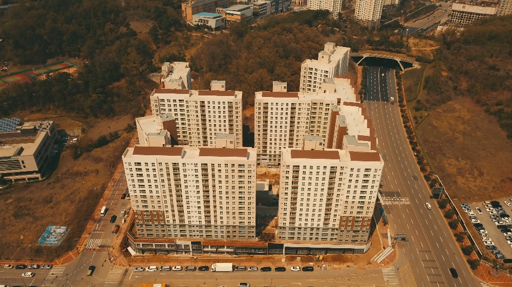 5월 입주를 앞둔 ‘광교 두산위브’ 현장 전경.(사진=두산중공업)