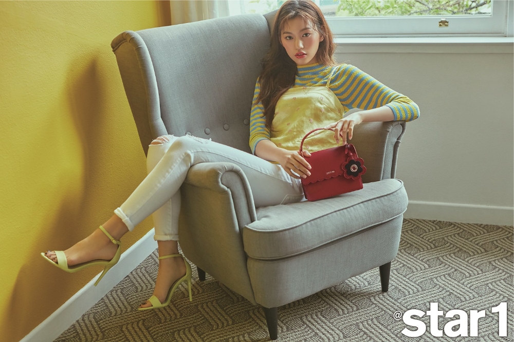 제이에스티나 핸드백, 위키미키 ‘김도연’핸드백 화보 공개