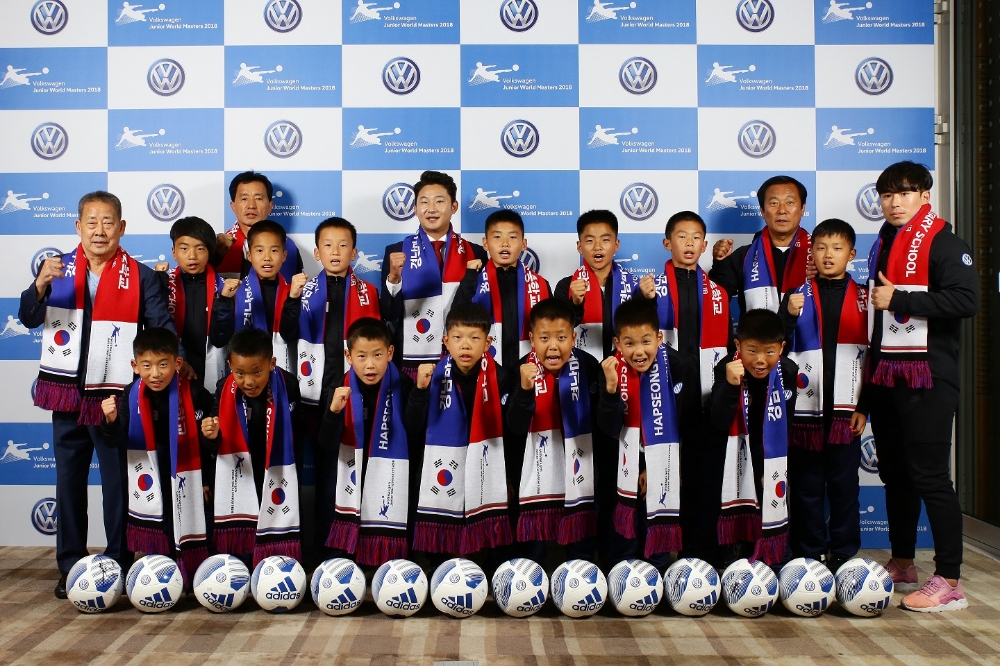 출정식 기념 촬영.(사진=폭스바겐코리아)