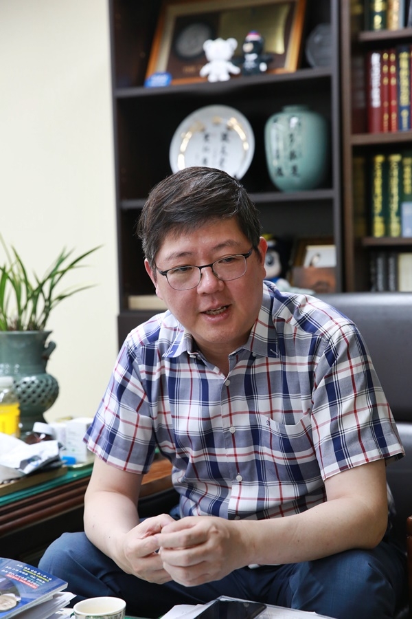 김홍걸 민화협 대표상임의장