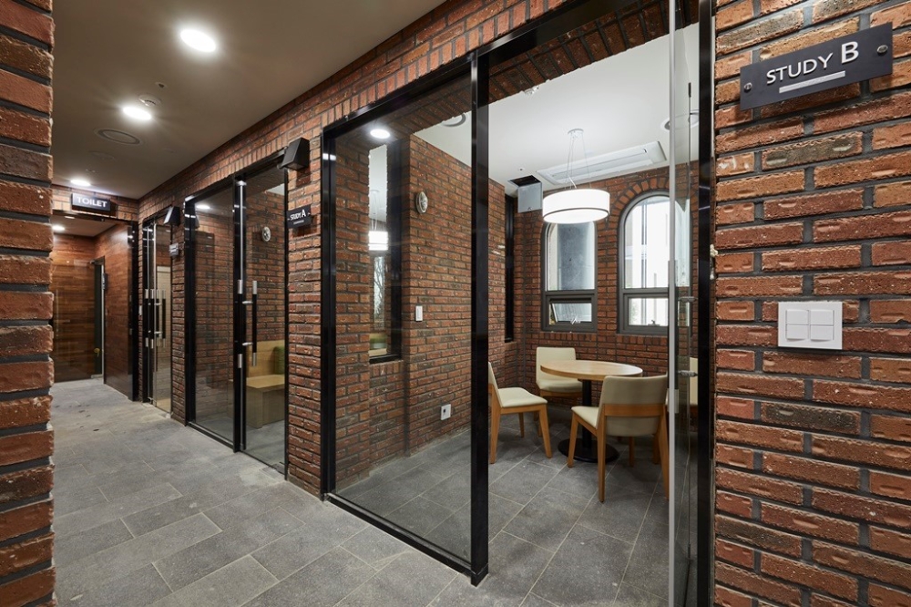 교육열 높은 엄마 맘 사로잡은 한라비발디 교육특화 ‘한라 헬로라운지’