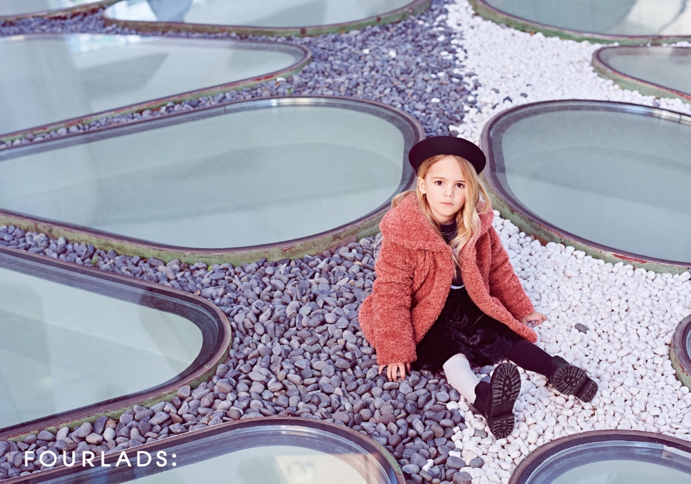 포래즈 ‘퍼릴 퍼 점퍼’ 화보 이미지.(사진=제로투세븐)