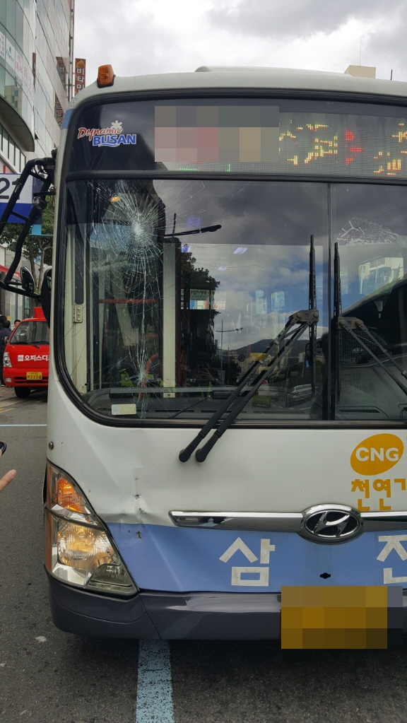 사고차량. (사진제공=부산지방경찰청)