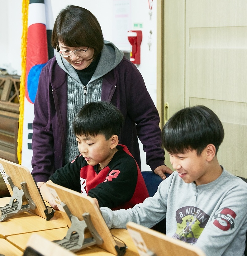 삼정학교 영어수업 장면사진=비상교육 제공