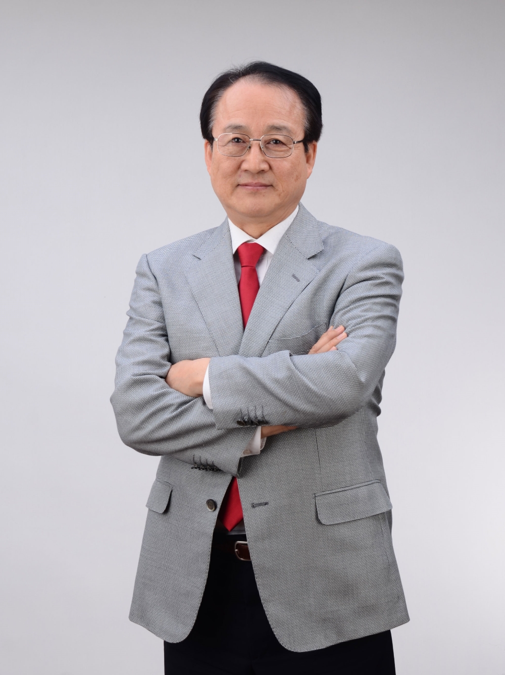 사진=前 국정원 채용위원장을 지낸 종로국가정보학원 정찬영 원장