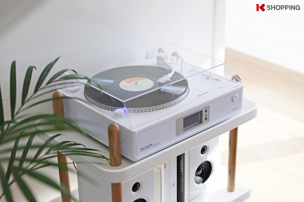 K쇼핑, 음향가전 전문 브랜드 ‘사운드룩’ 턴테이블 론칭