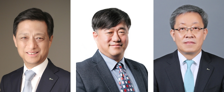 왼쪽부터, 김학동 포스코 생산본부장(부사장),박희재 포스코 사외이사 후보,정탁 포스코 마케팅본부장(부사장)