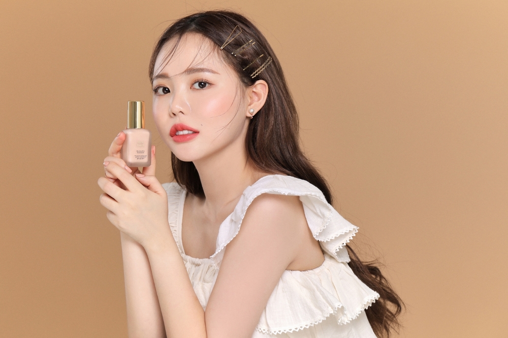 홍영기 뷰티 브랜드 ‘밀크터치 마쉬멜로우 파운데이션’ 출시 23시간만에 완판