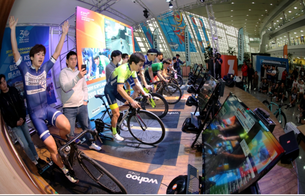 예선전에서 1위를 차지한 참가자가 환호를 하고 있다. (사진=국민체육진흥공단)