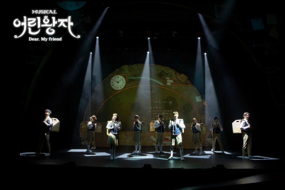 창작 감성 가족뮤지컬 '어린왕자' 개막