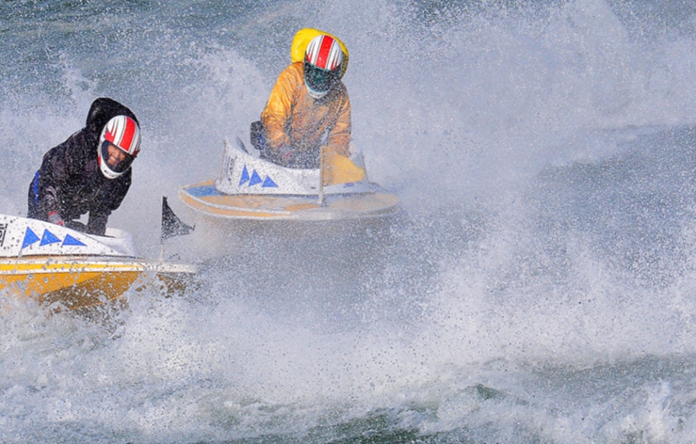 경정 선수들의 경기 모습. (사진=국민체육진흥공단)