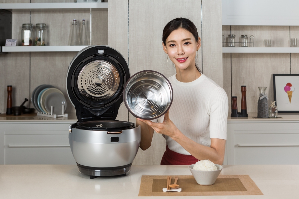 위니아딤채, 세계 최초 당질저감 기능의 IH압력밥솥 ‘딤채쿡 당질저감 30’ 출시