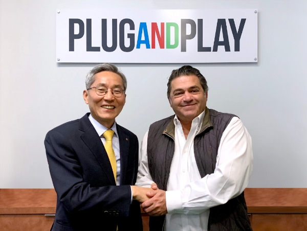 KB금융, 글로벌 엑셀러레이터 ‘PLUG and PLAY’와 국내 금융권 최초로 전략적 제휴 협약 체결